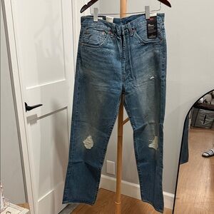 Levi's Men's Classic Blue salvage Straight Jeans